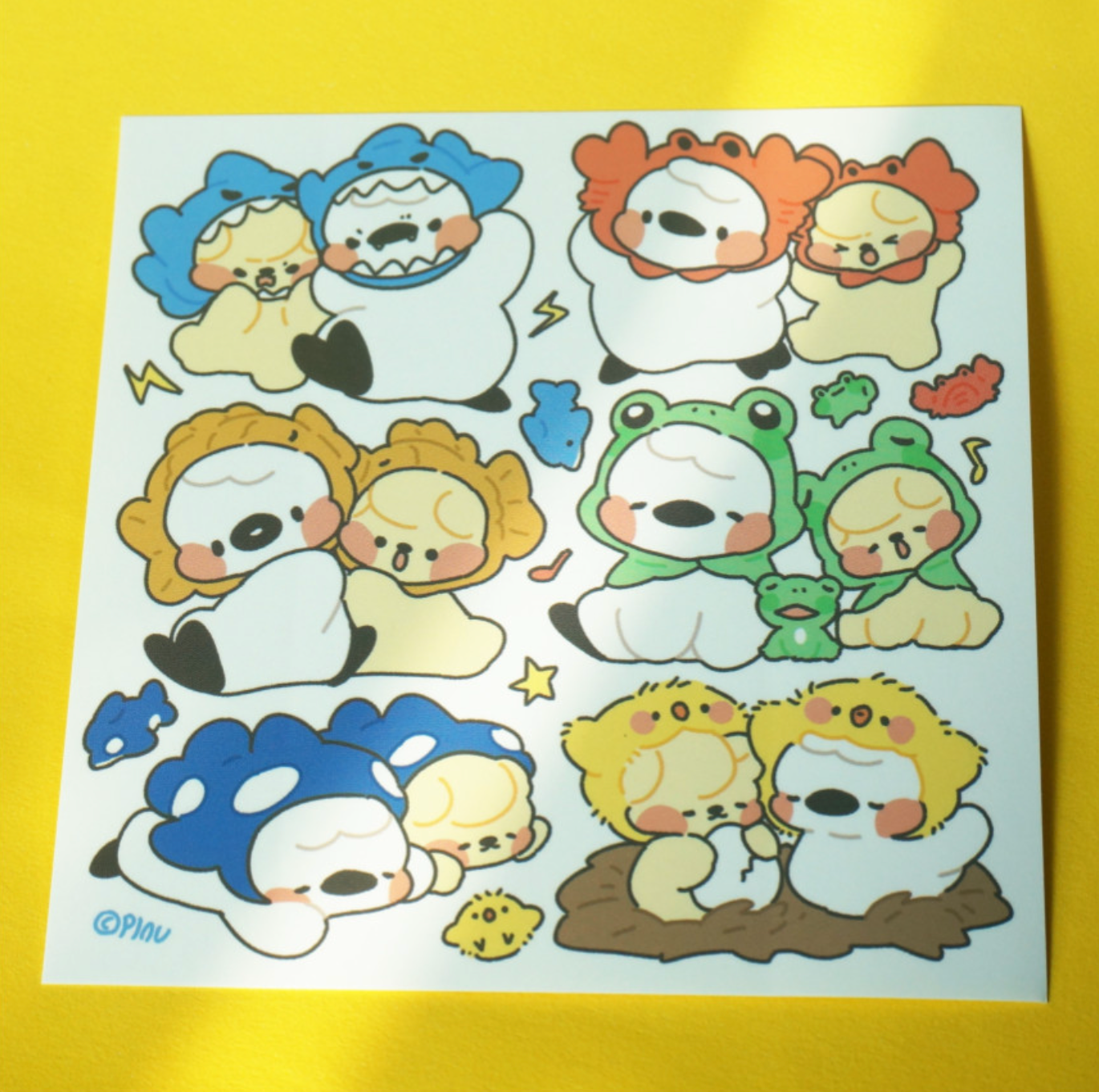 [MM28] Mong Mong Space Animal Hats Self-cut Sticker Pack