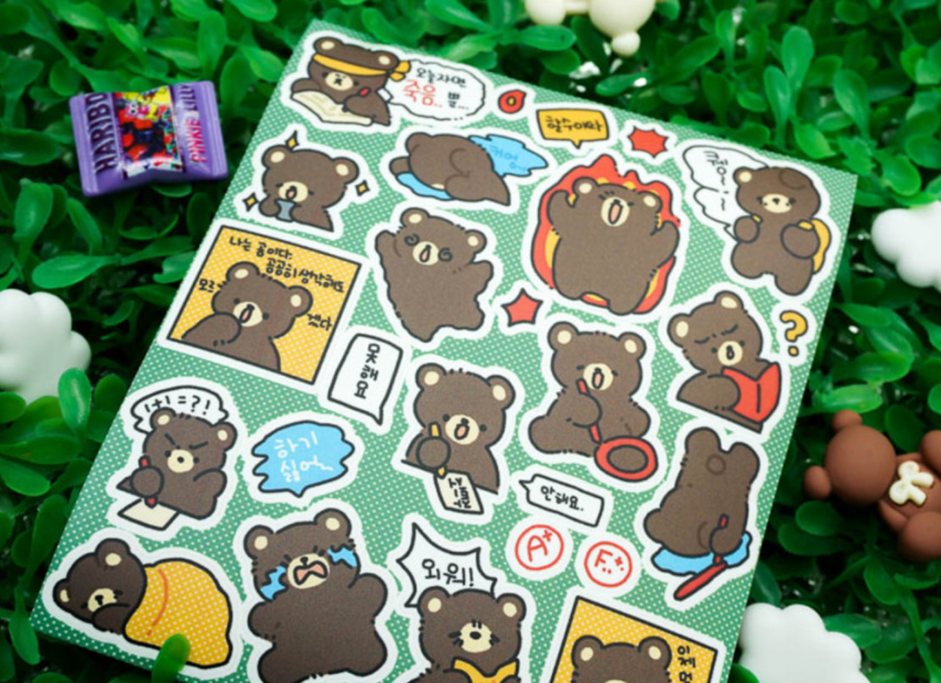 [MM20] DISCOUNT DESK Mong Mong Space I Don't Know Bear Sticker Sheet