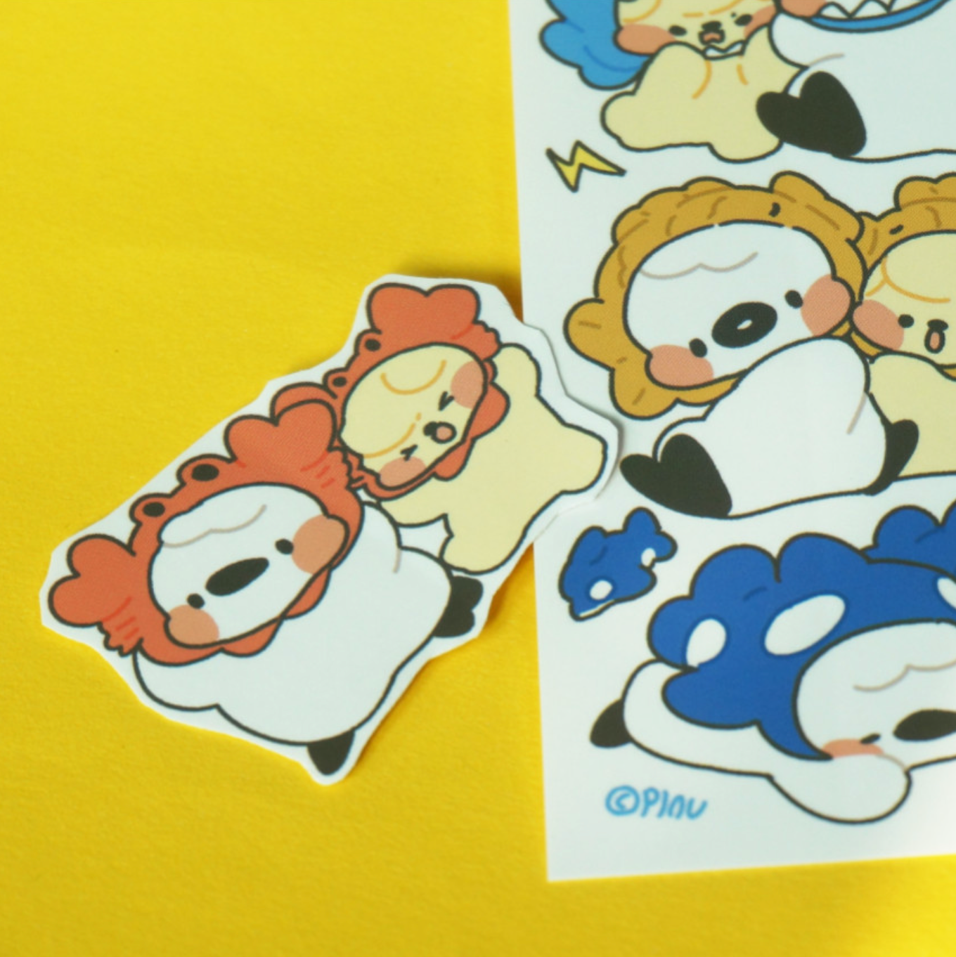 [MM28] Mong Mong Space Animal Hats Self-cut Sticker Pack